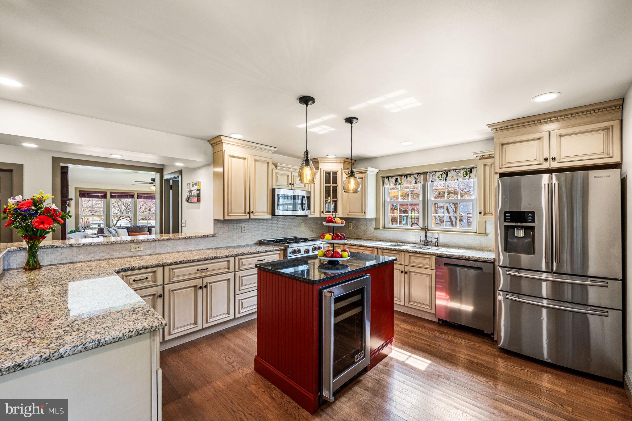 COVENTRY POINTE - Residential