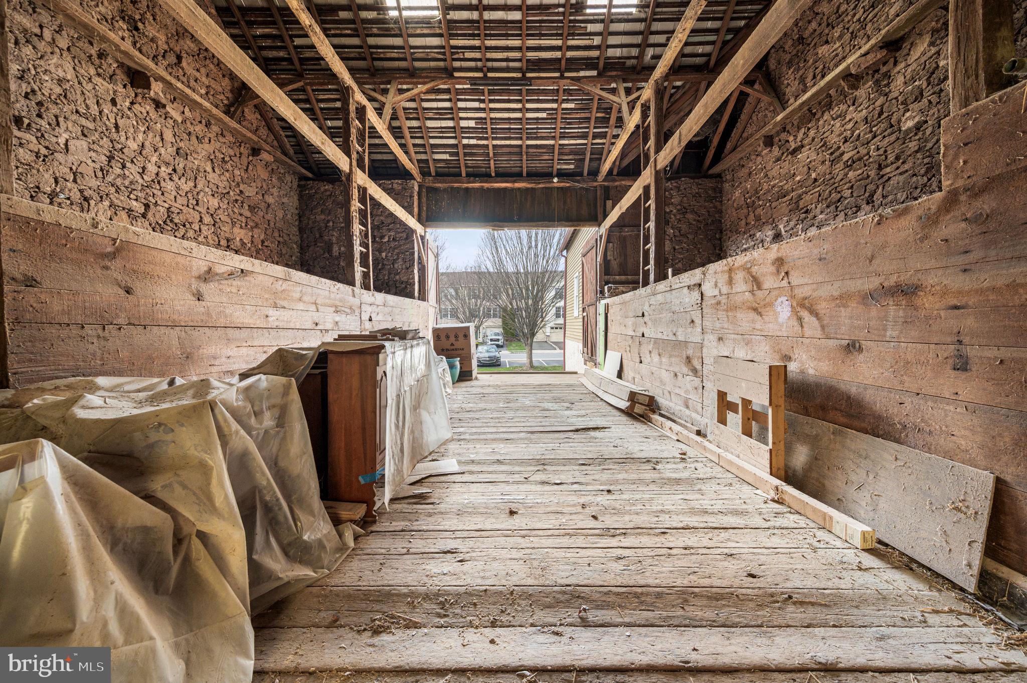 COVENTRY POINTE - Residential