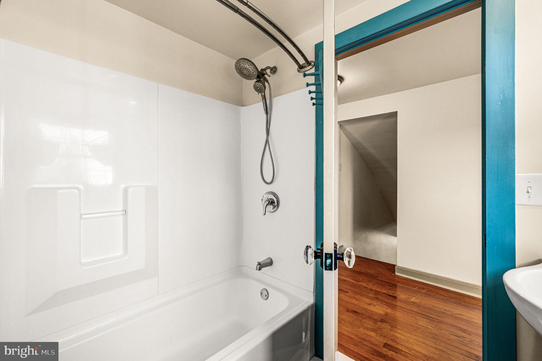 COVENTRY POINTE - Residential