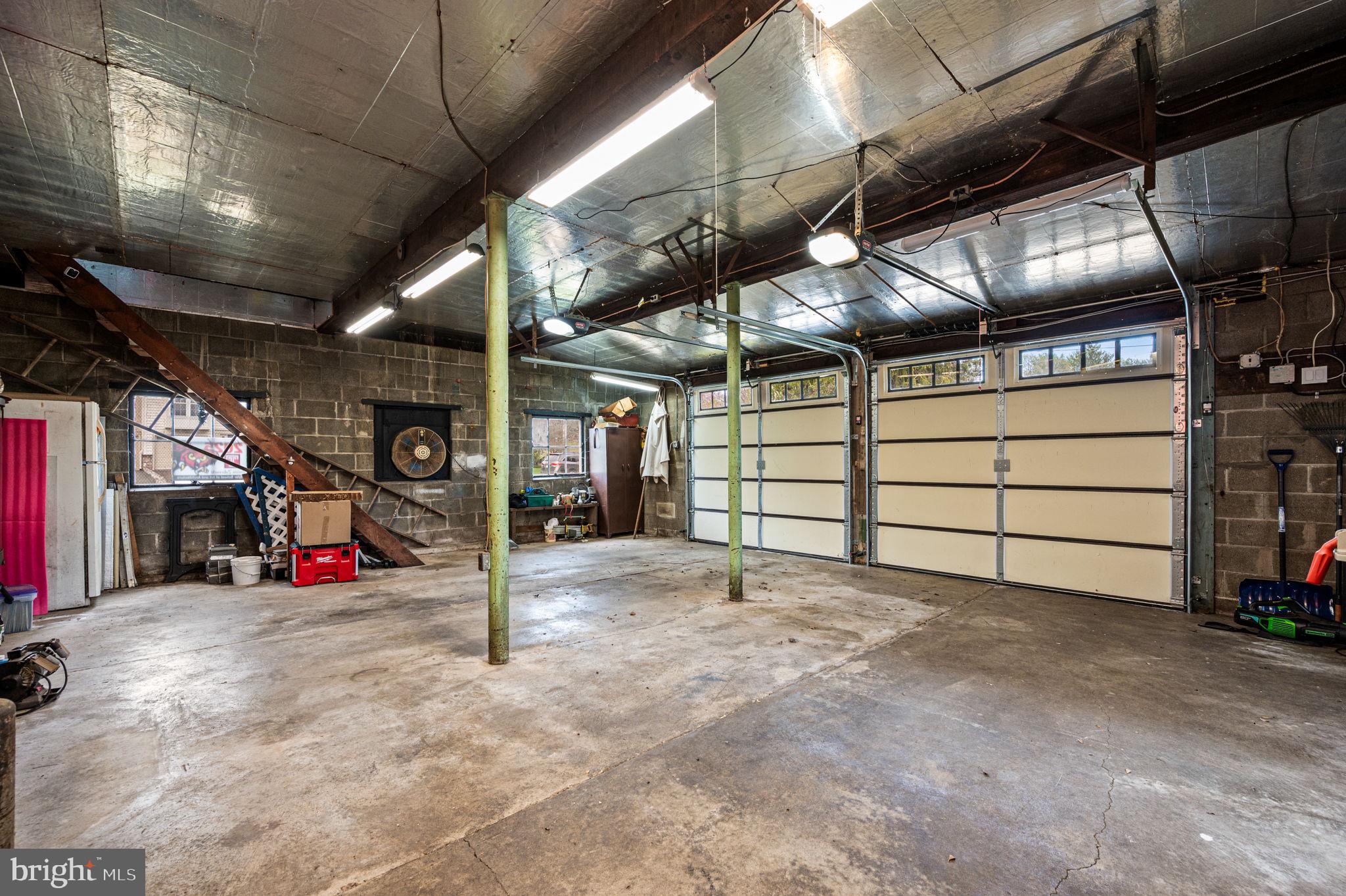 COVENTRY POINTE - Residential