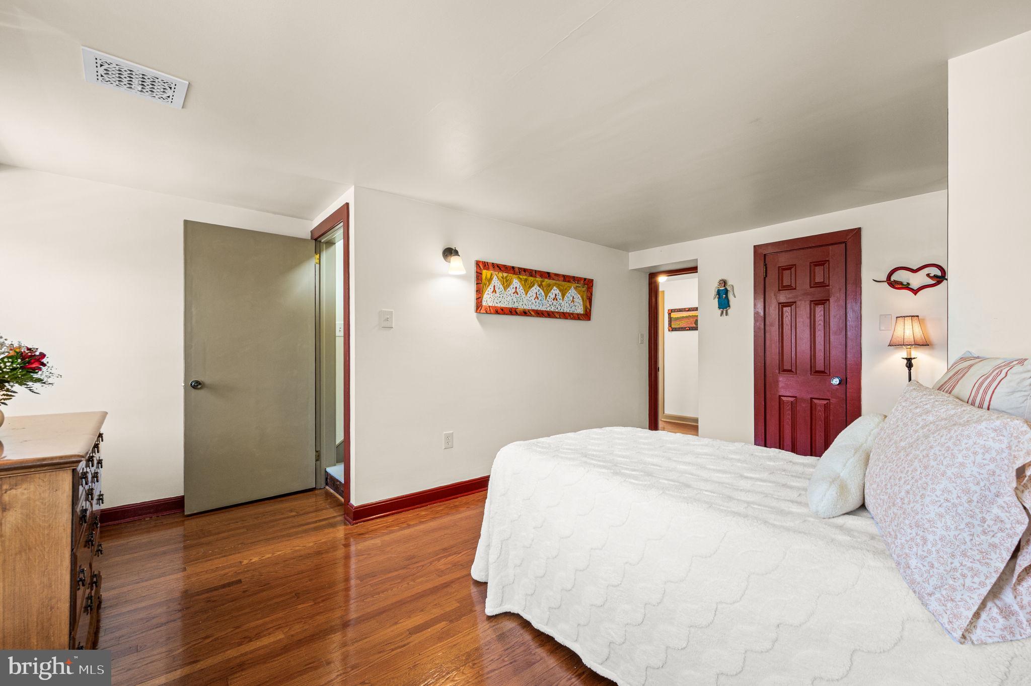 COVENTRY POINTE - Residential