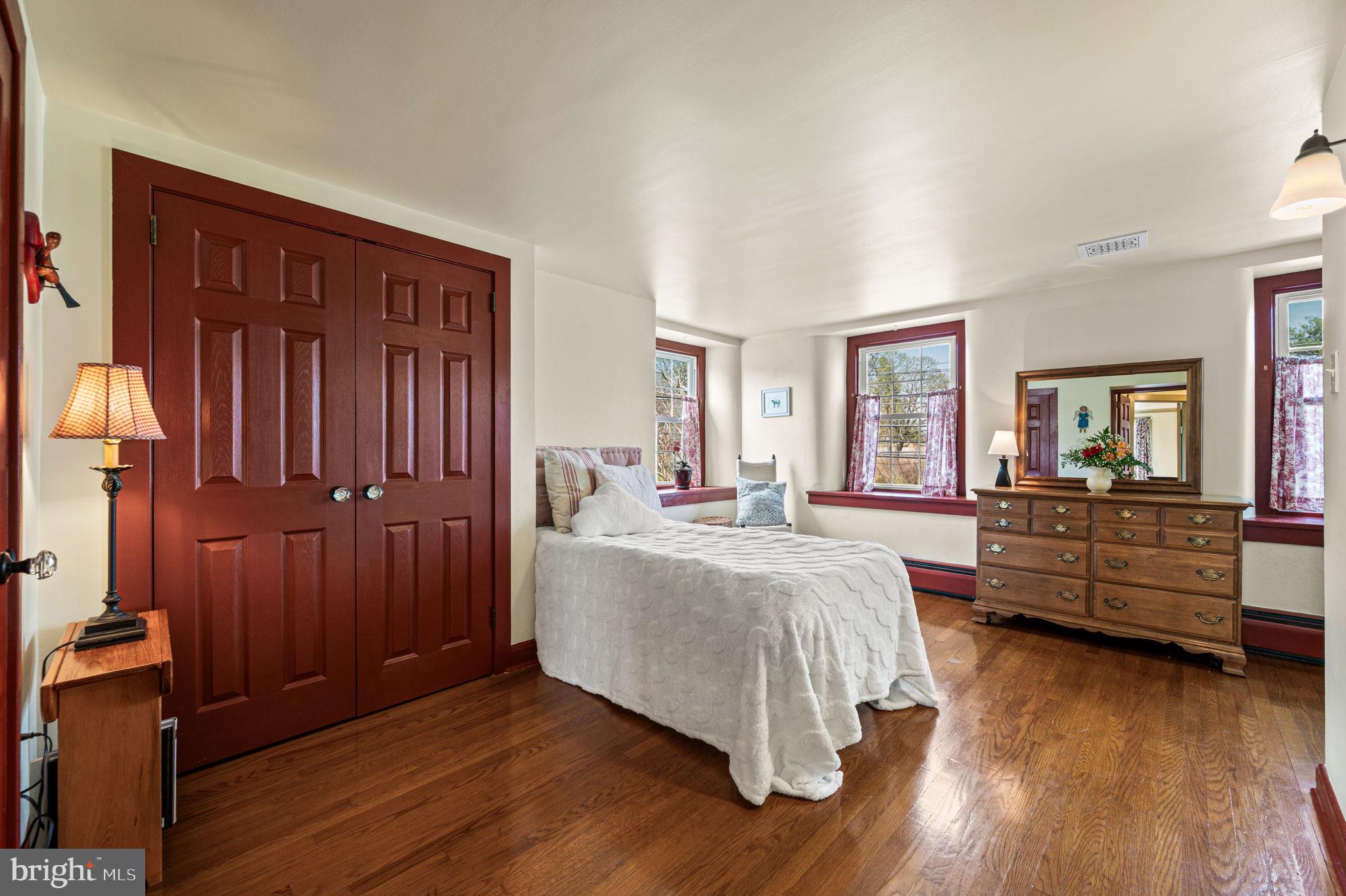 COVENTRY POINTE - Residential