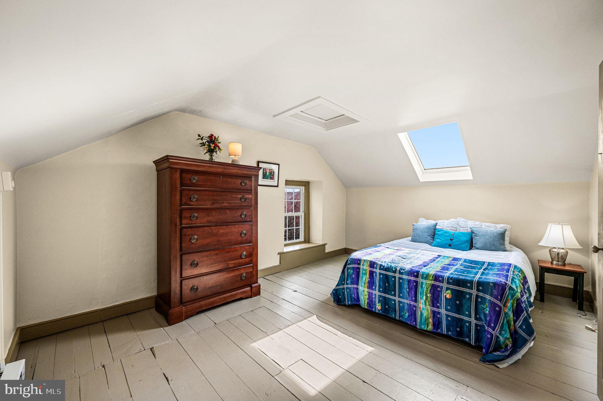 COVENTRY POINTE - Residential