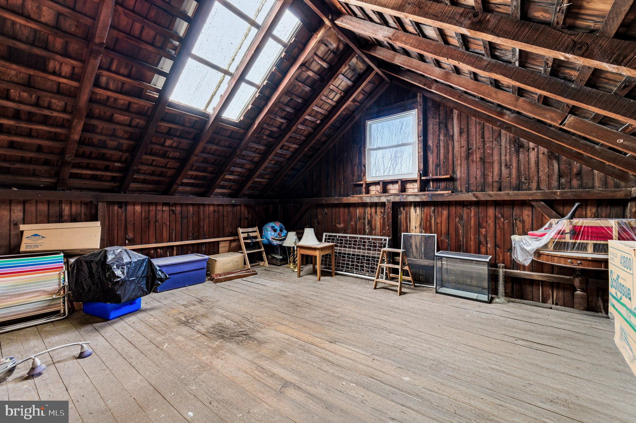 COVENTRY POINTE - Residential