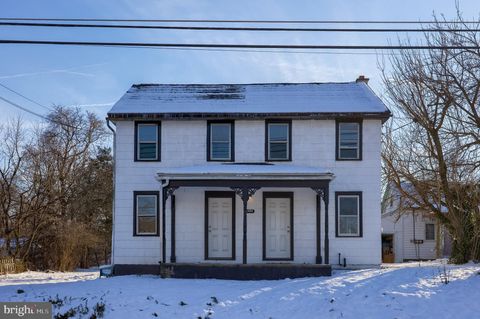 1360 E MAIN STREET DOUGLASSVILLE PA 19518