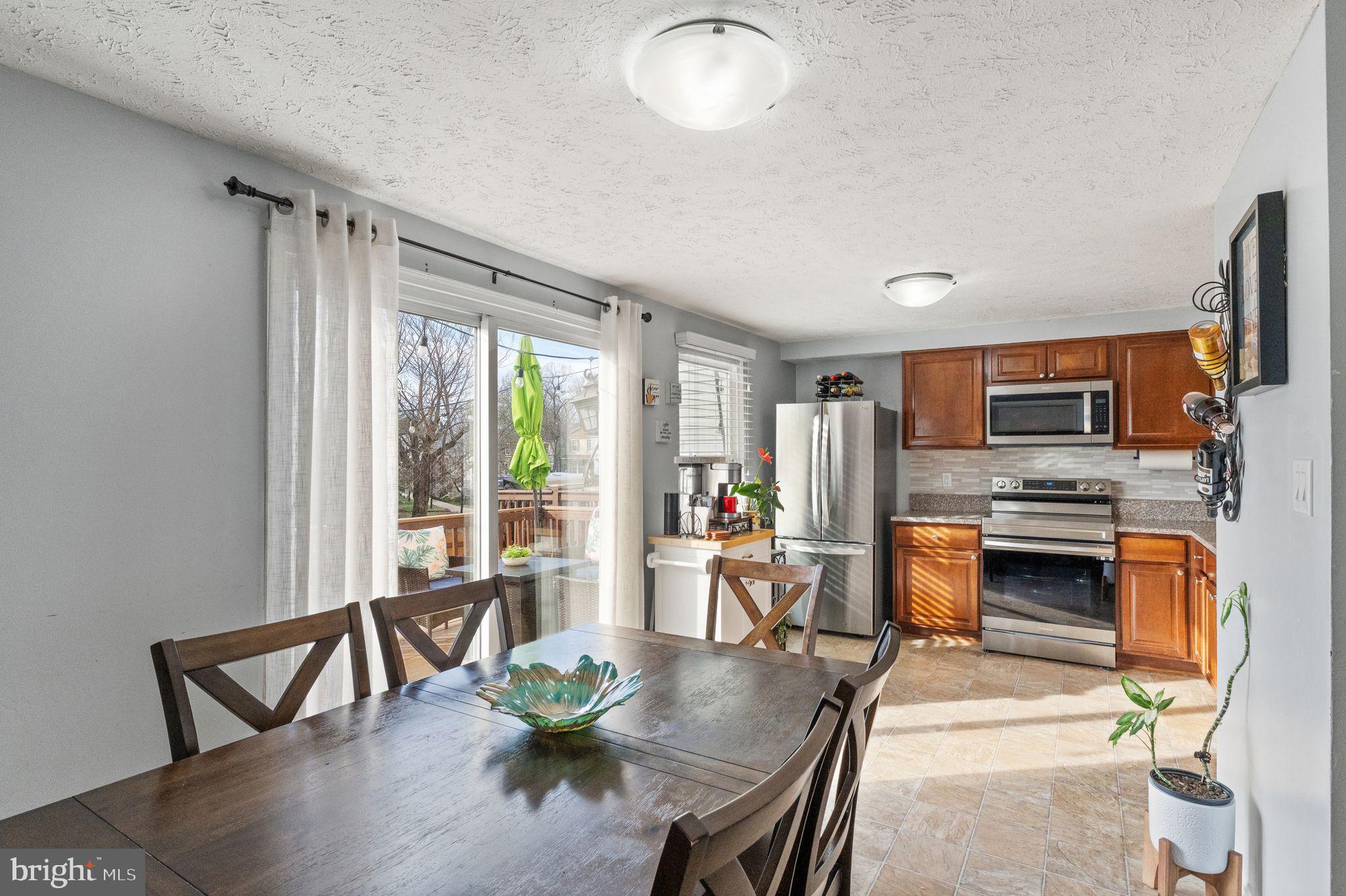 POHICK VILLAGE - Residential