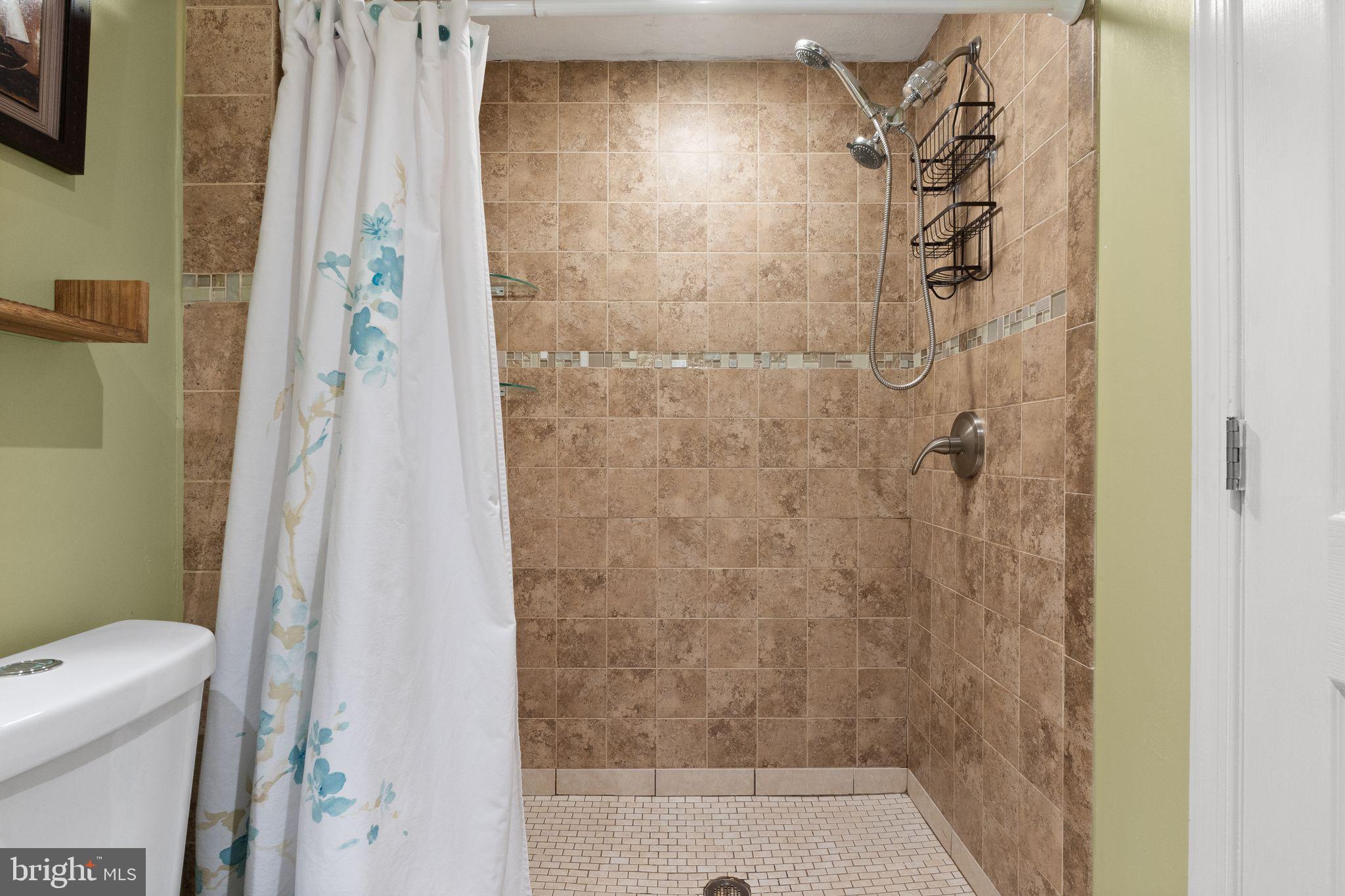 POHICK VILLAGE - Residential