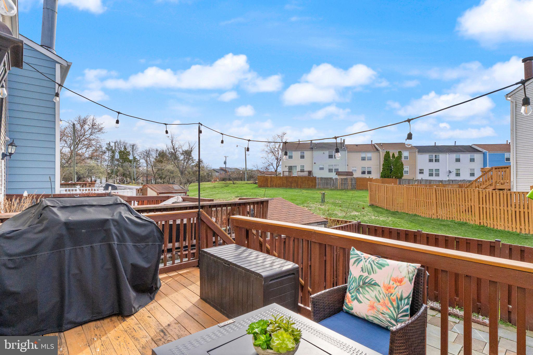 POHICK VILLAGE - Residential