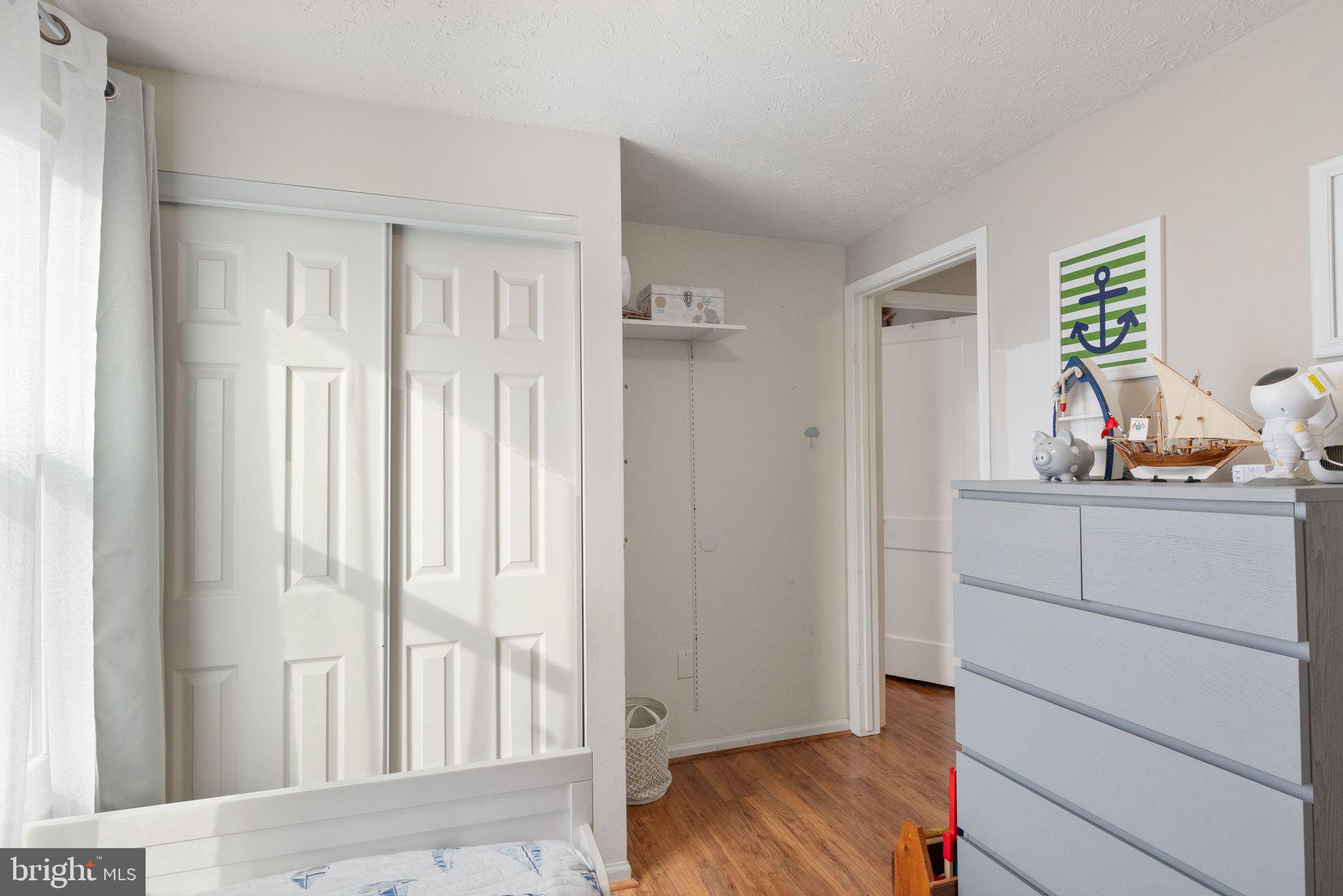 POHICK VILLAGE - Residential