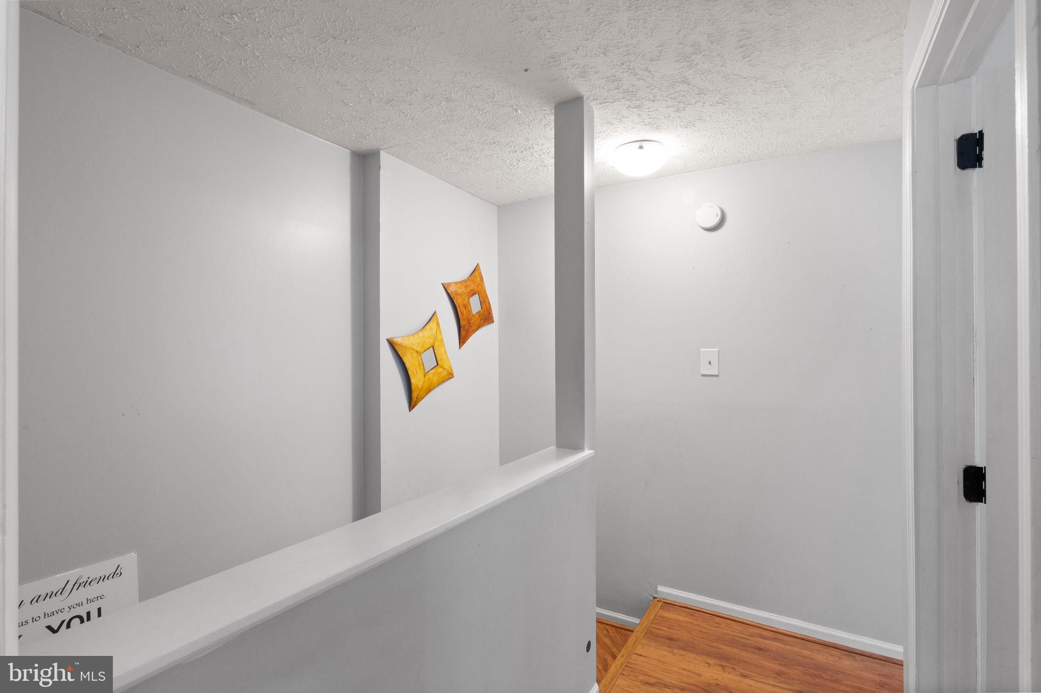 POHICK VILLAGE - Residential