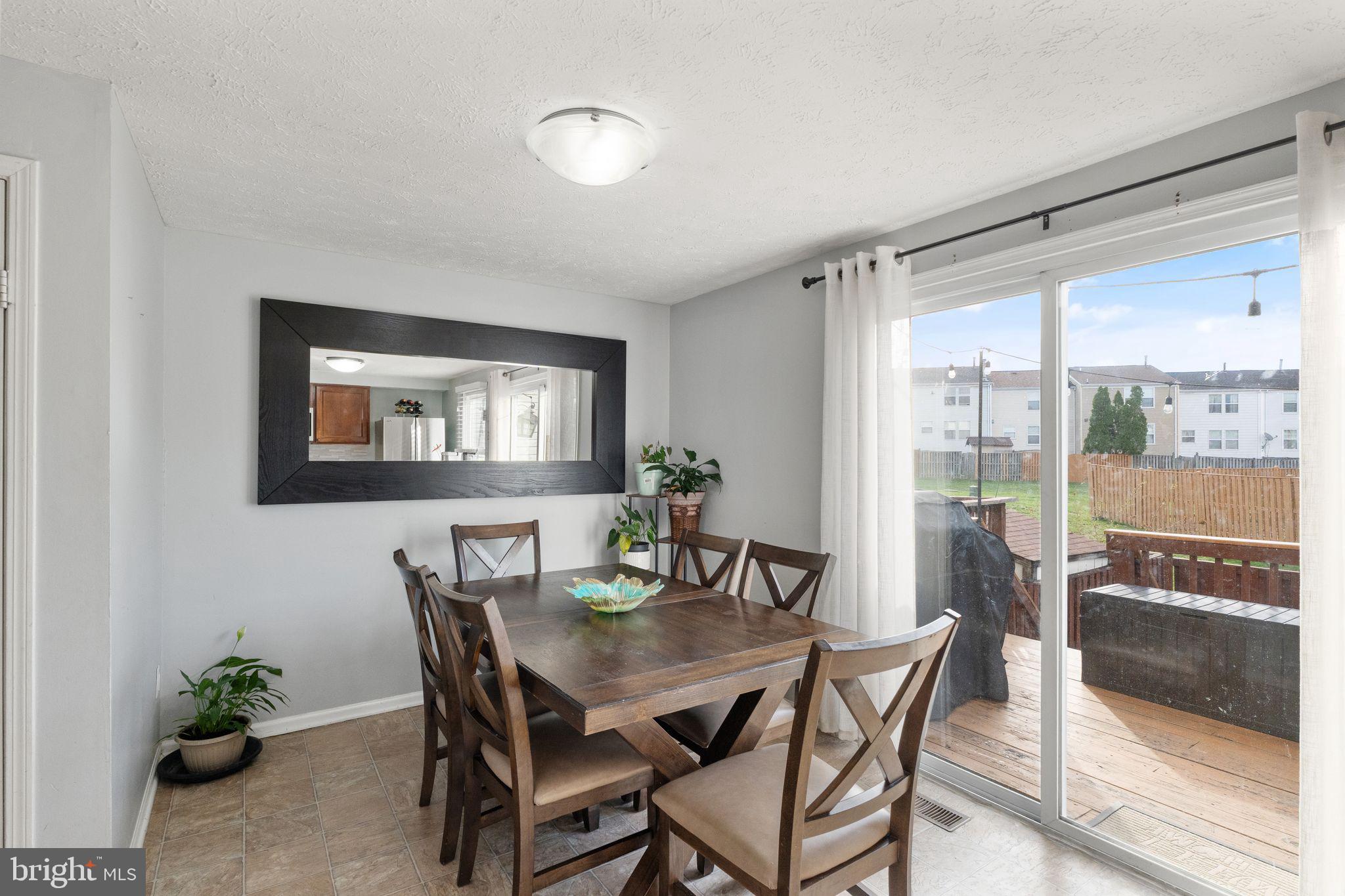 POHICK VILLAGE - Residential