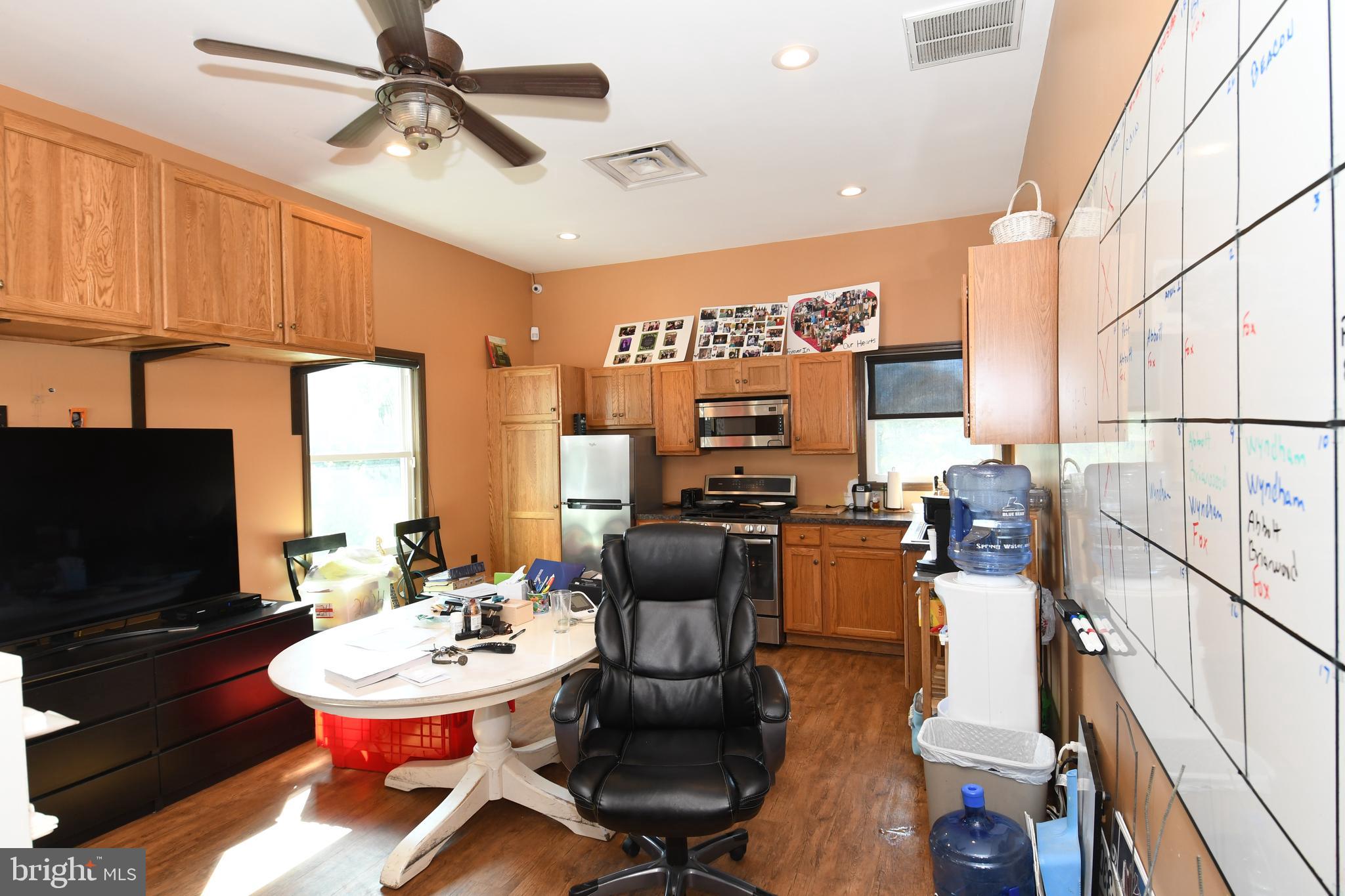 45 CIRCLE DRIVE