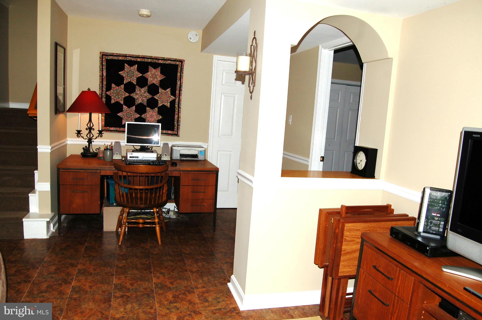 WELLINGTON/CLOVERHILL - Residential