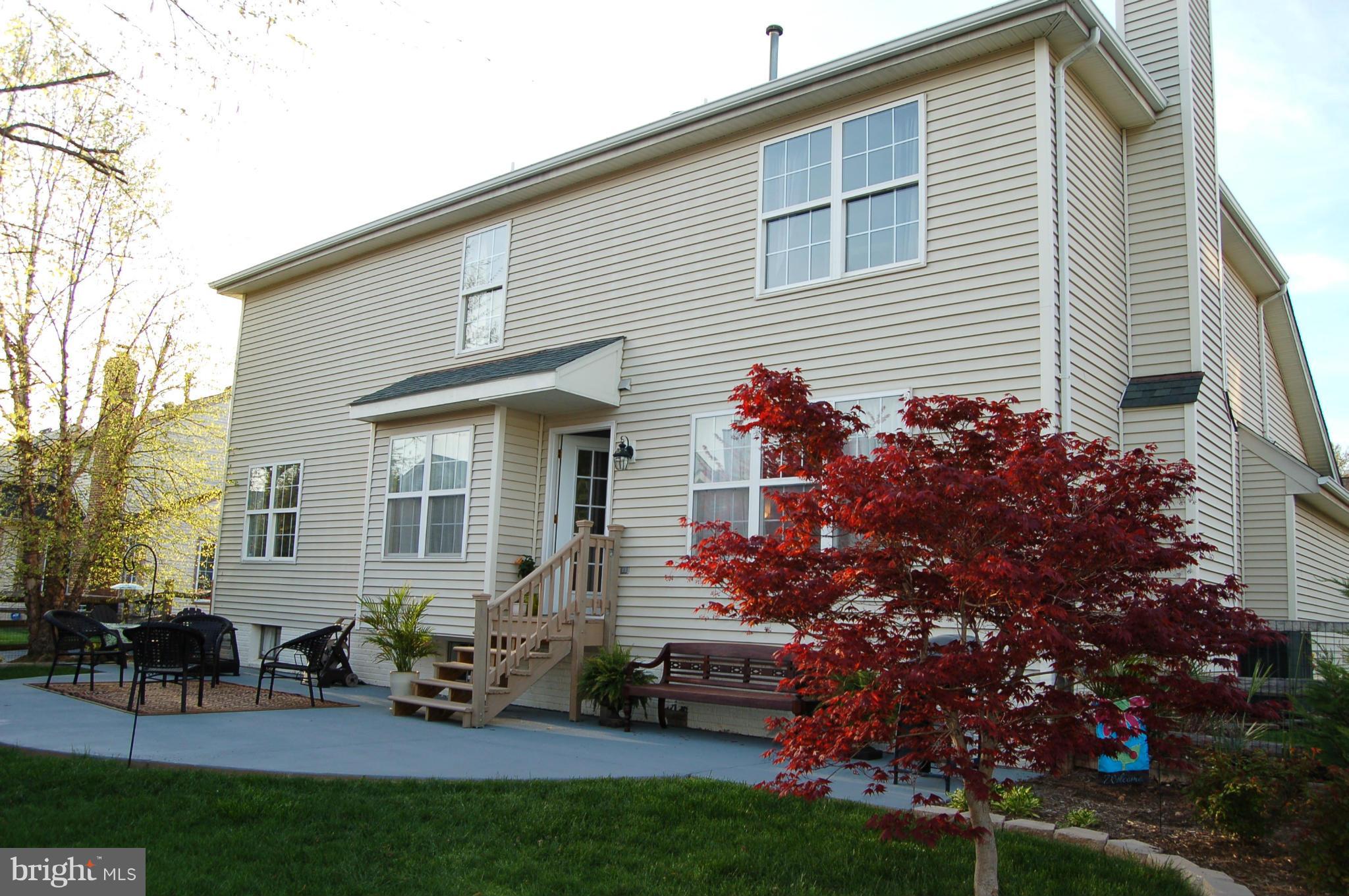 WELLINGTON/CLOVERHILL - Residential