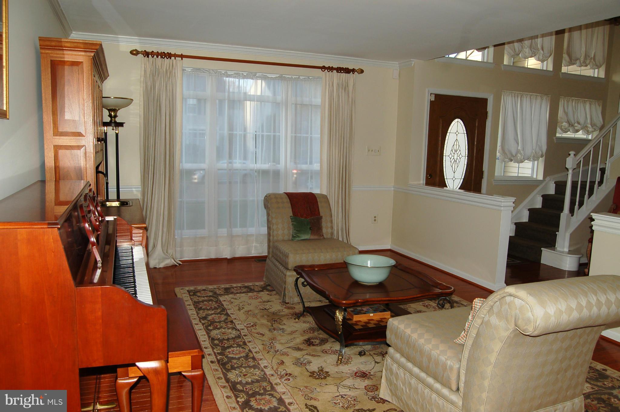 WELLINGTON/CLOVERHILL - Residential