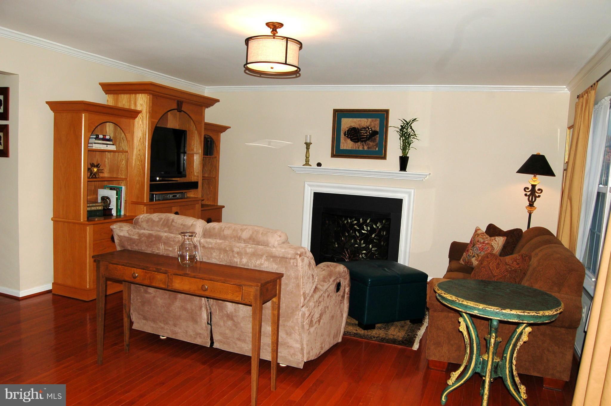 WELLINGTON/CLOVERHILL - Residential