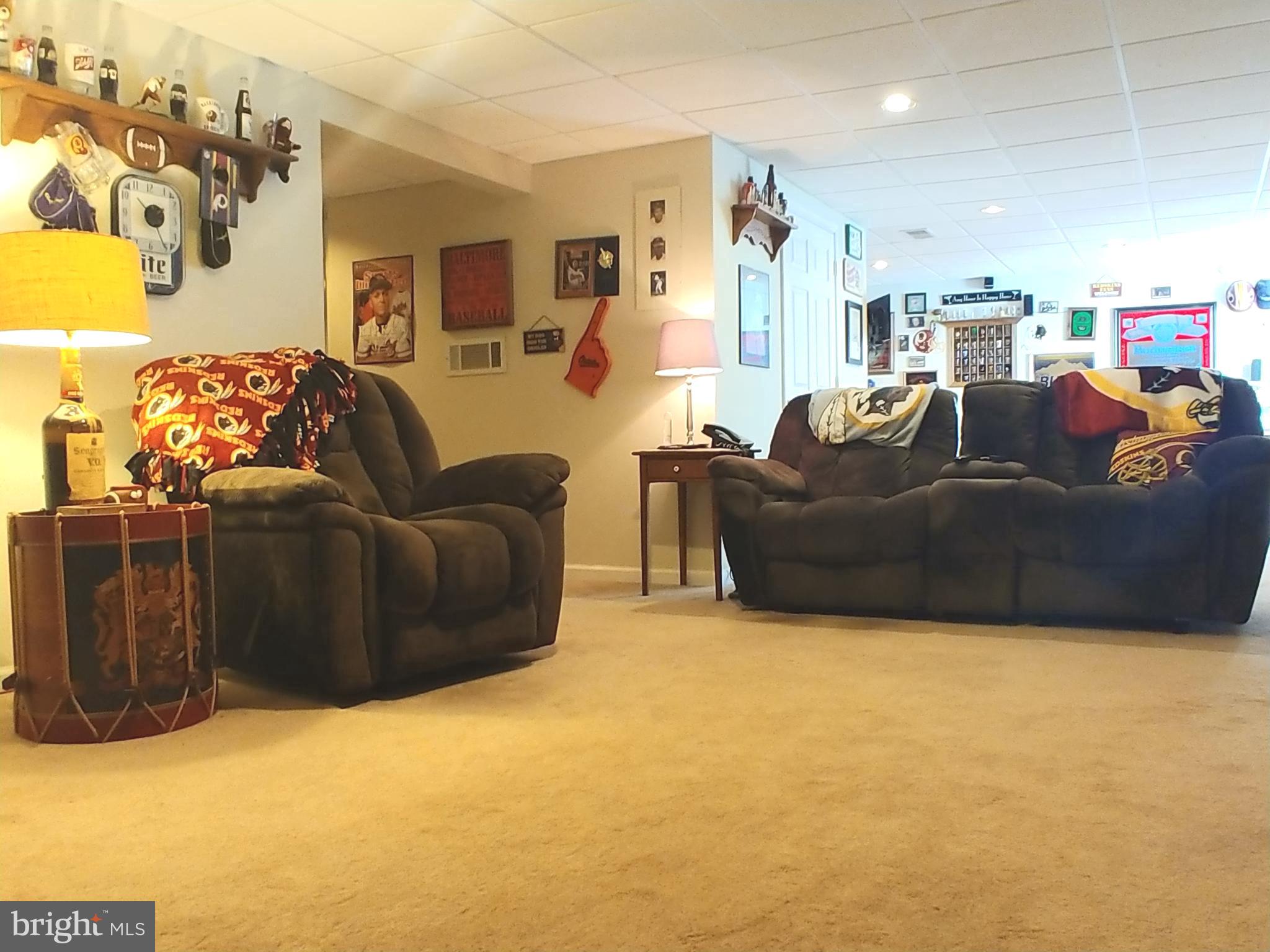 ASPEN WOODS - Residential