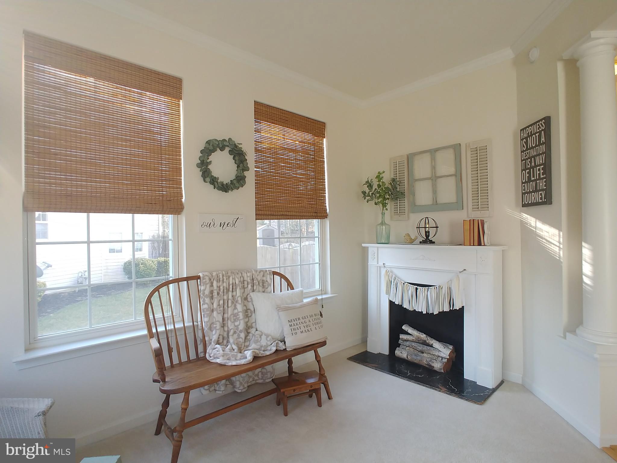 ASPEN WOODS - Residential