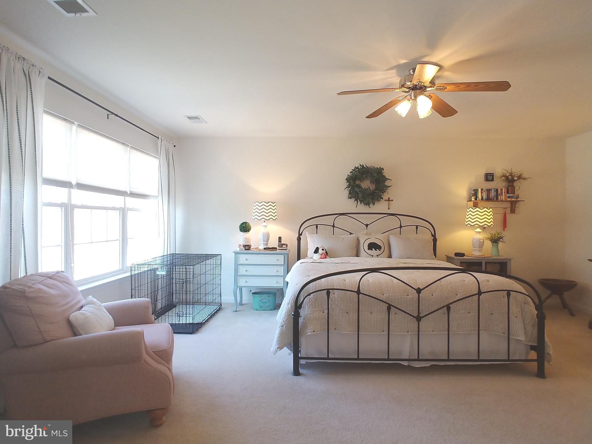 ASPEN WOODS - Residential