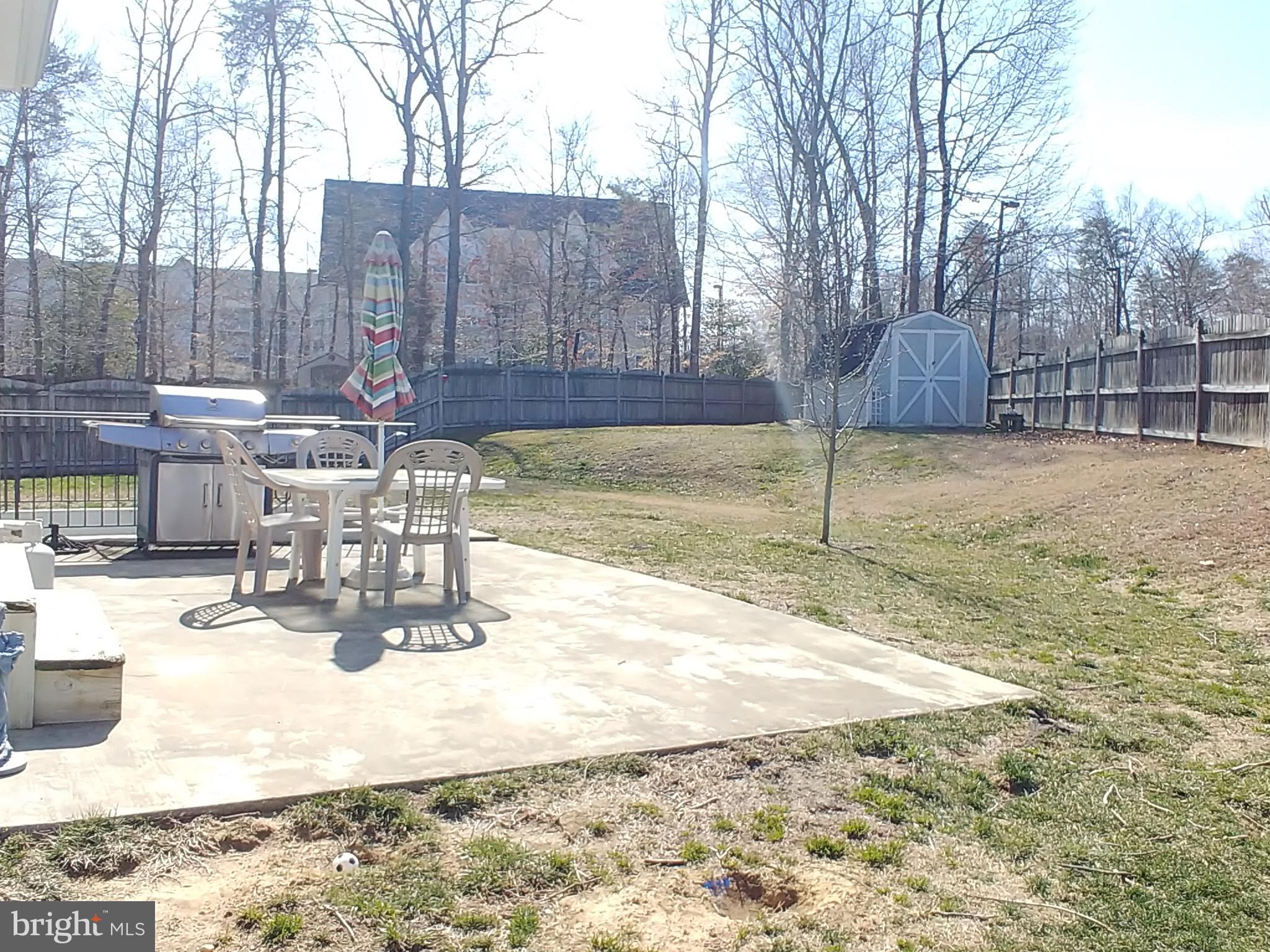 ASPEN WOODS - Residential