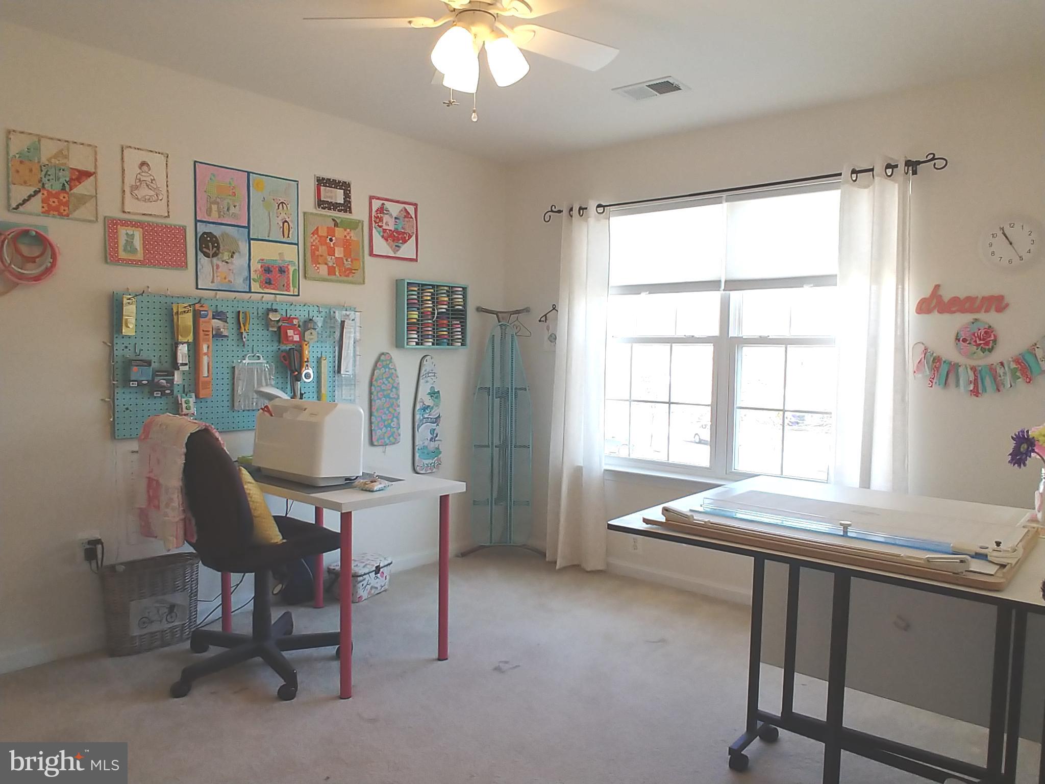 ASPEN WOODS - Residential