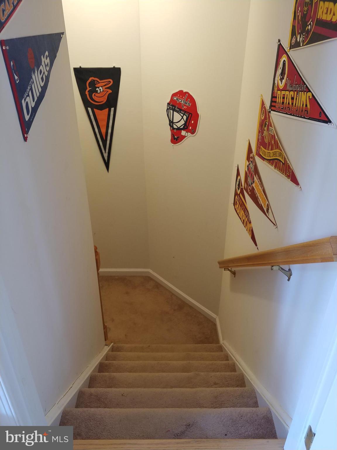 ASPEN WOODS - Residential