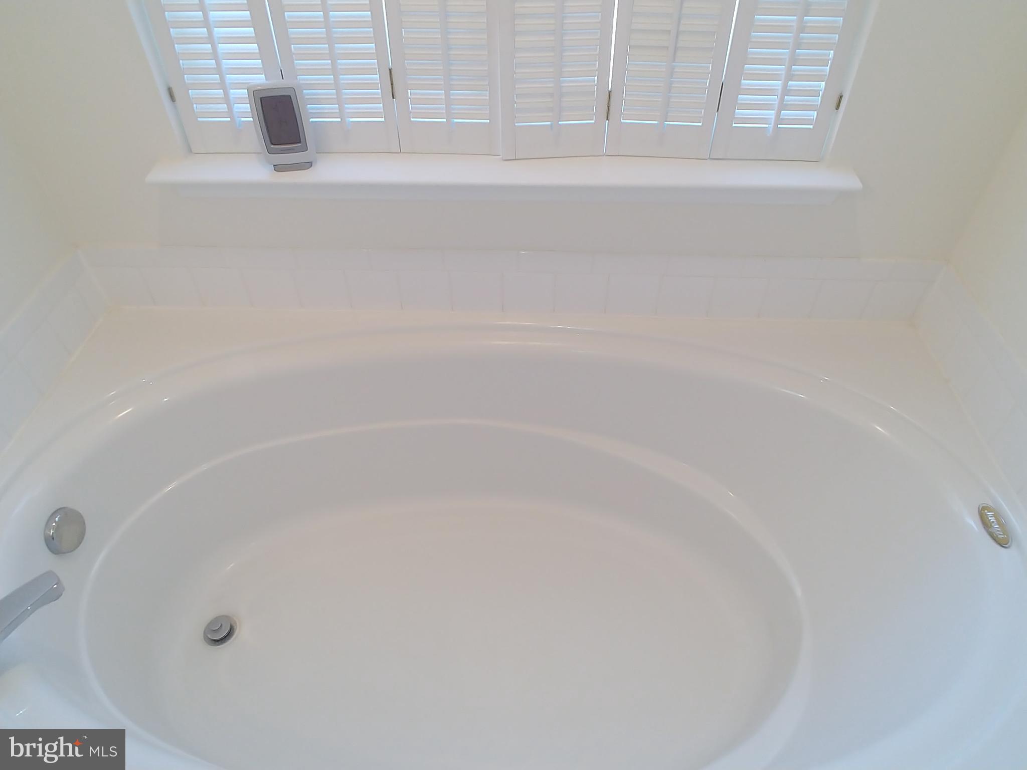 ASPEN WOODS - Residential