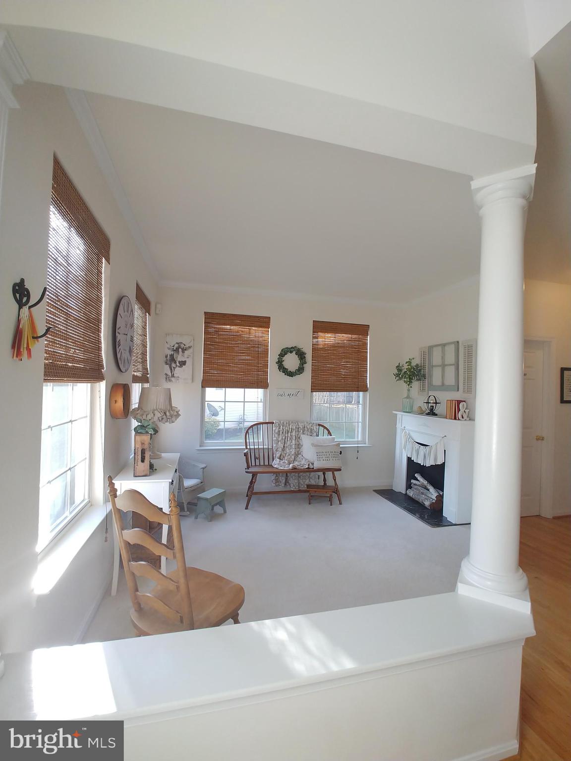 ASPEN WOODS - Residential