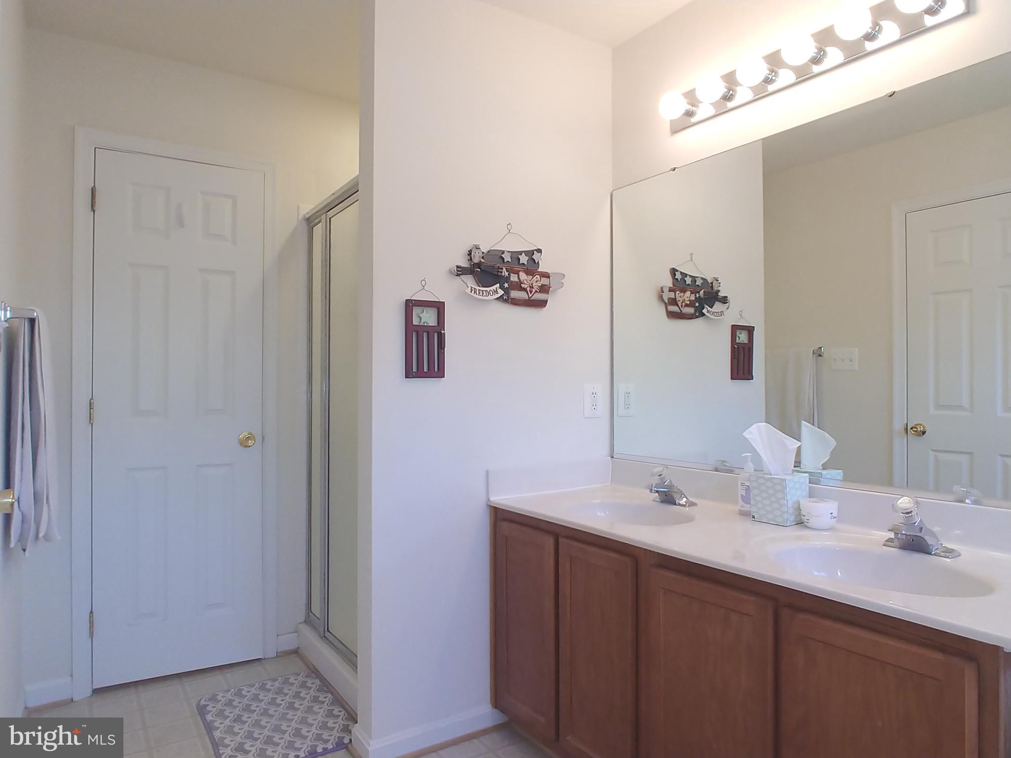 ASPEN WOODS - Residential