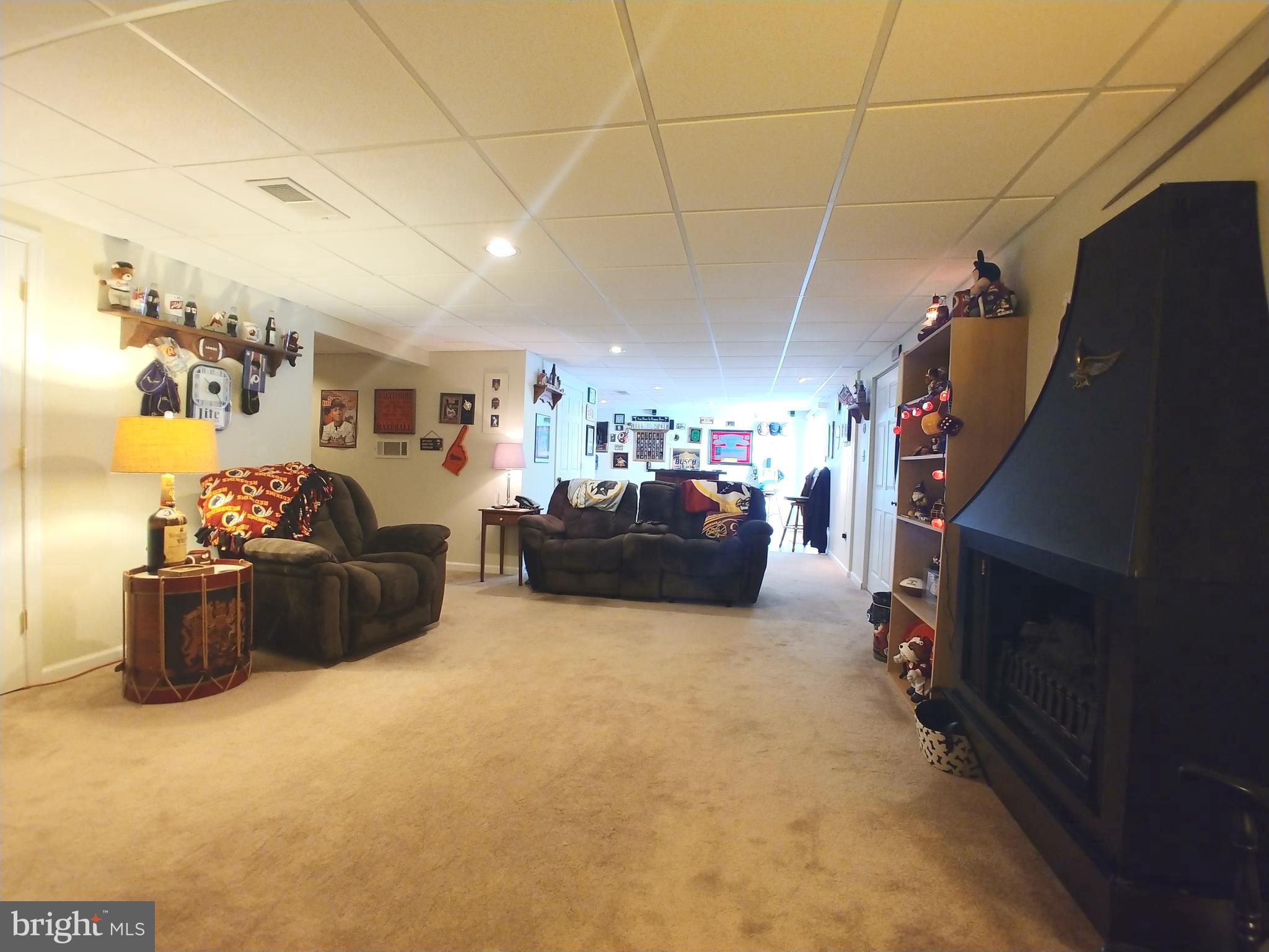 ASPEN WOODS - Residential