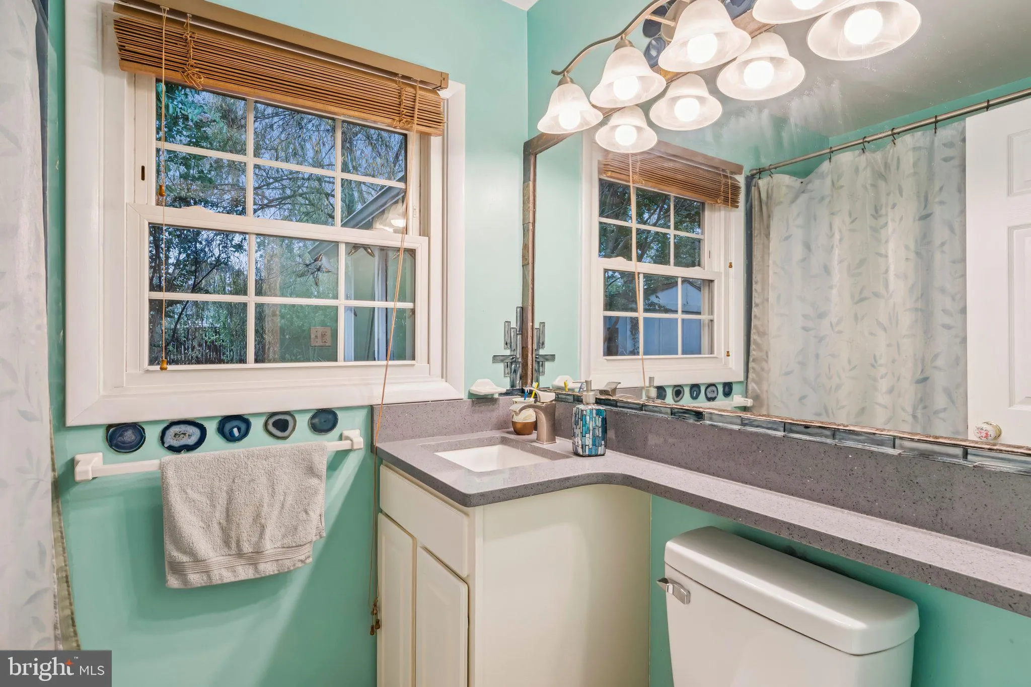 Bowie, Maryland 20715, United States, 4 Bedrooms Bedrooms, ,2 BathroomsBathrooms,Residential,Active,204998