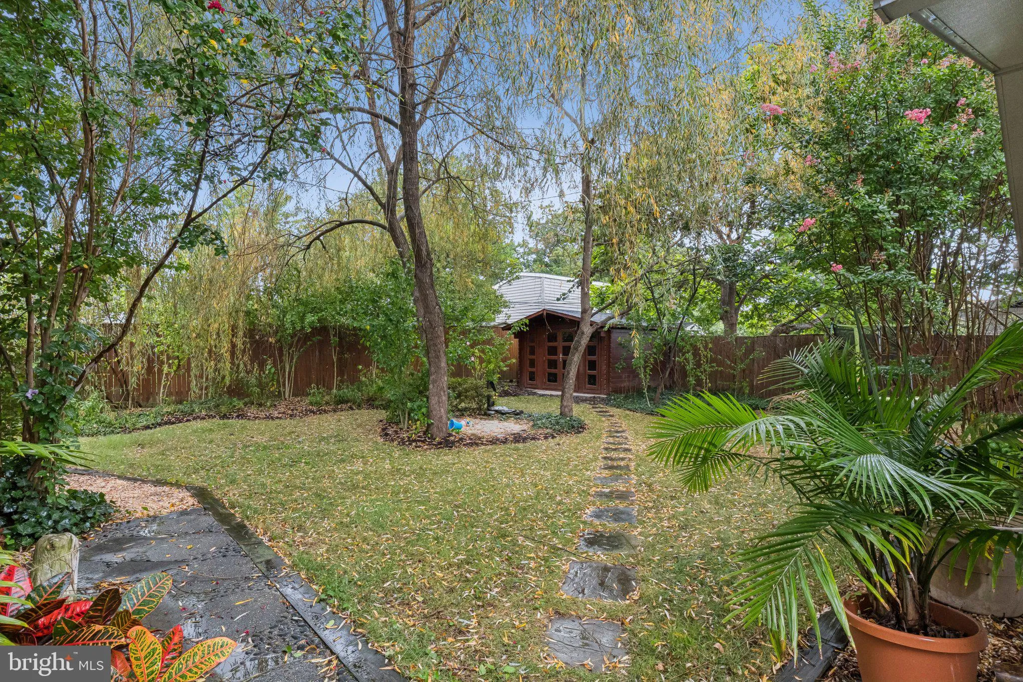 Bowie, Maryland 20715, United States, 4 Bedrooms Bedrooms, ,2 BathroomsBathrooms,Residential,Active,204998