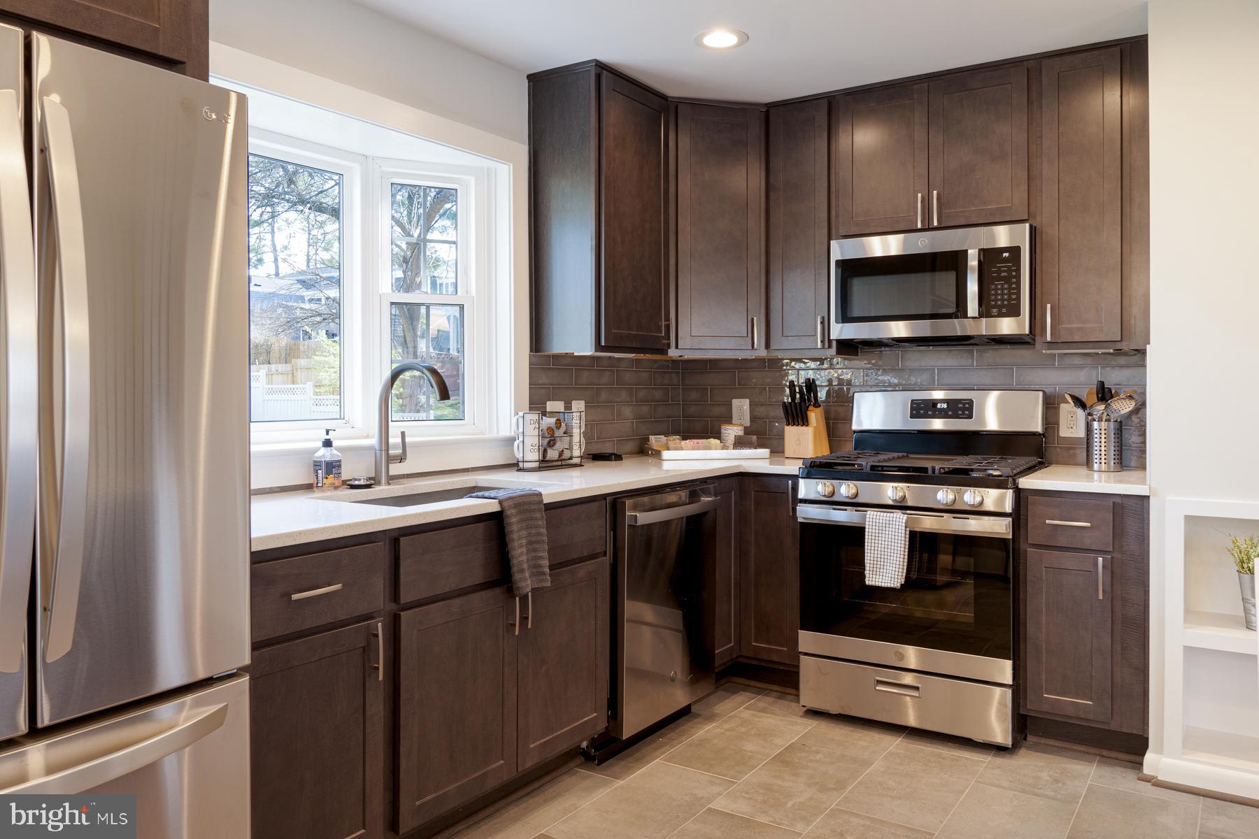 LANDMARK SQUARE - Residential Lease