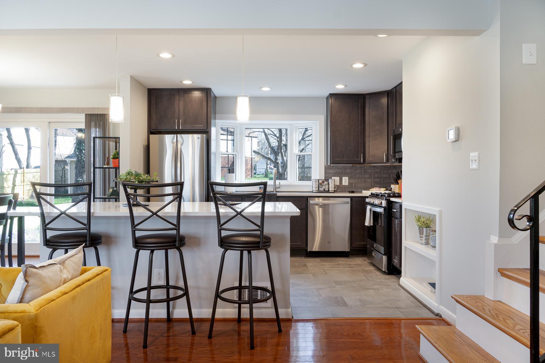 LANDMARK SQUARE - Residential Lease