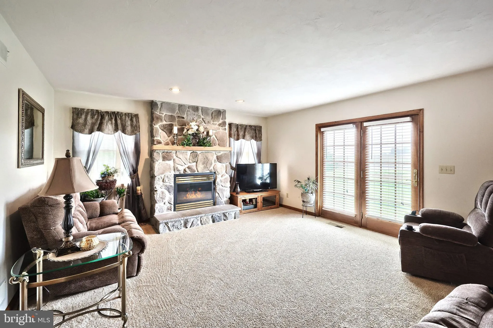 Littlestown, Pennsylvania 17340, United States, 4 Bedrooms Bedrooms, ,3 BathroomsBathrooms,Residential,Coming Soon,145898