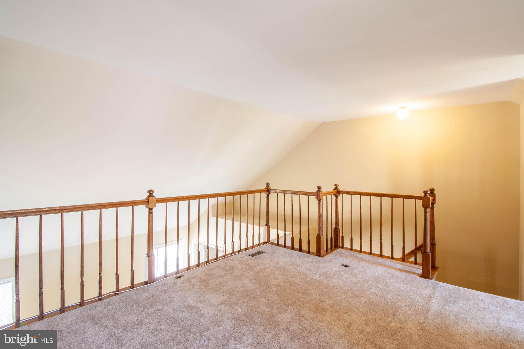 HERITAGE ESTATES - Residential Lease