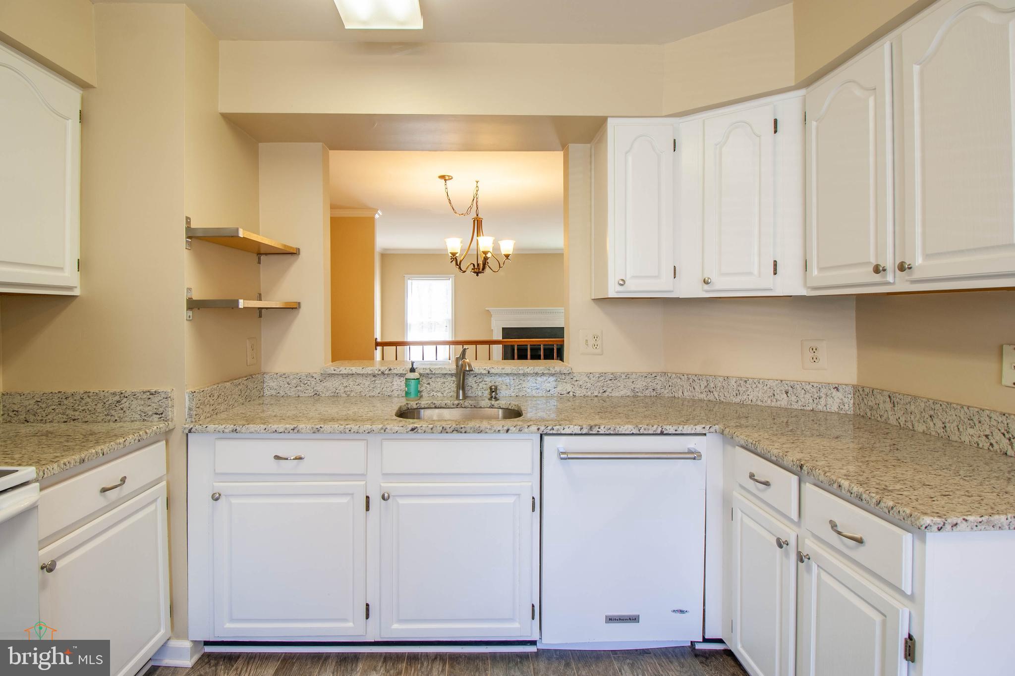 HERITAGE ESTATES - Residential Lease