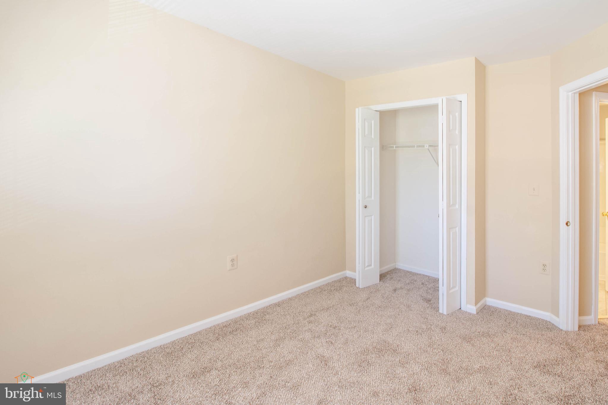 HERITAGE ESTATES - Residential Lease