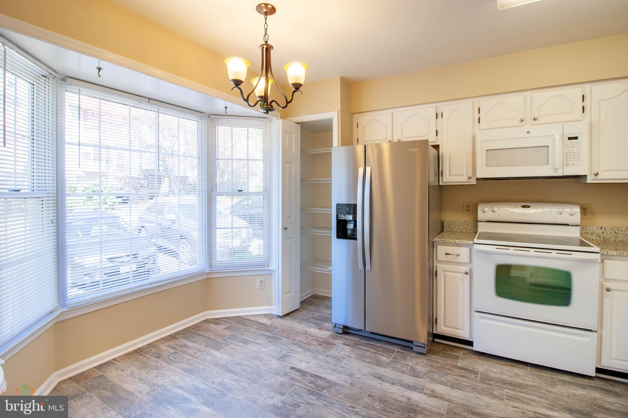 HERITAGE ESTATES - Residential Lease