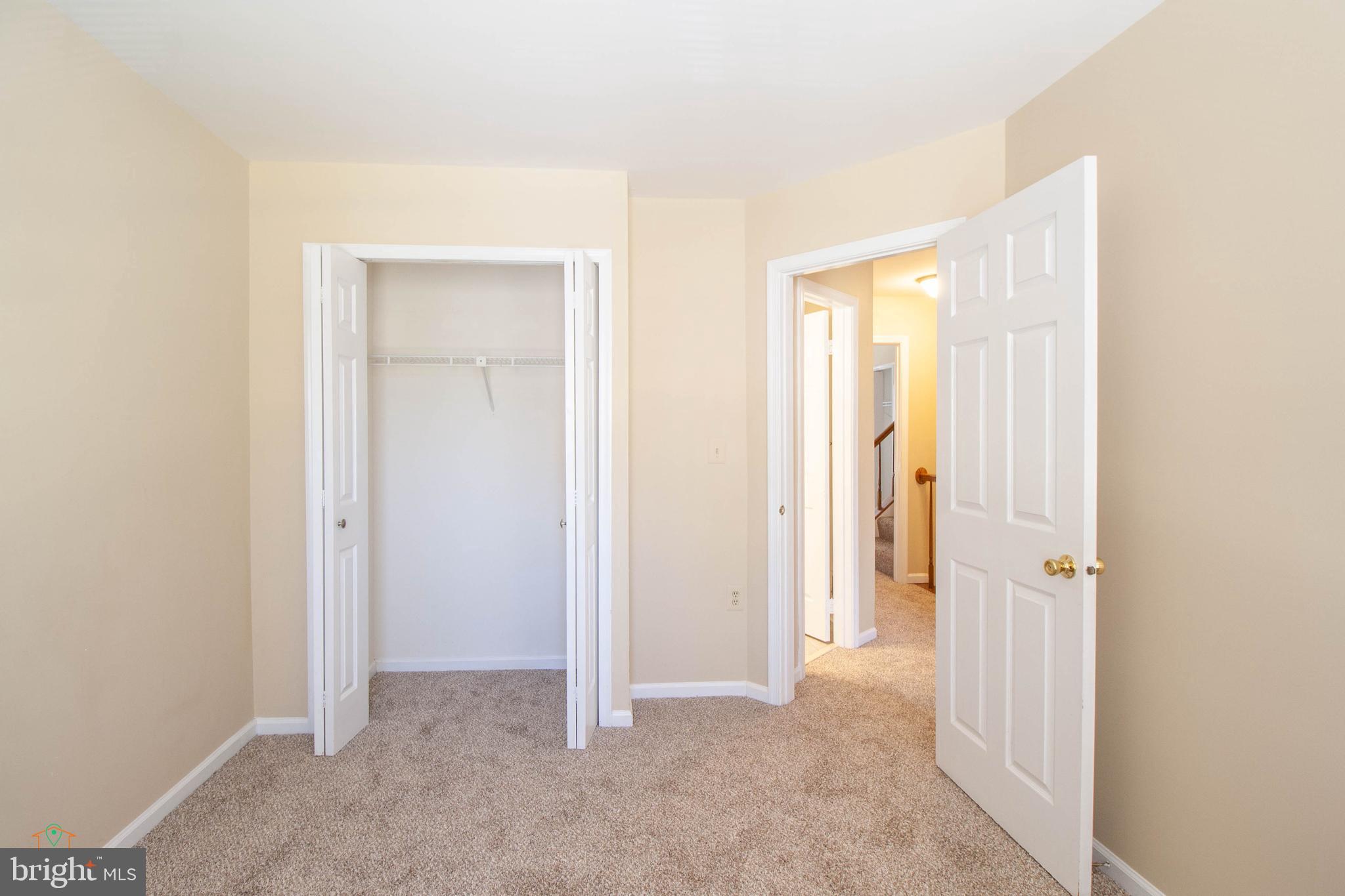 HERITAGE ESTATES - Residential Lease