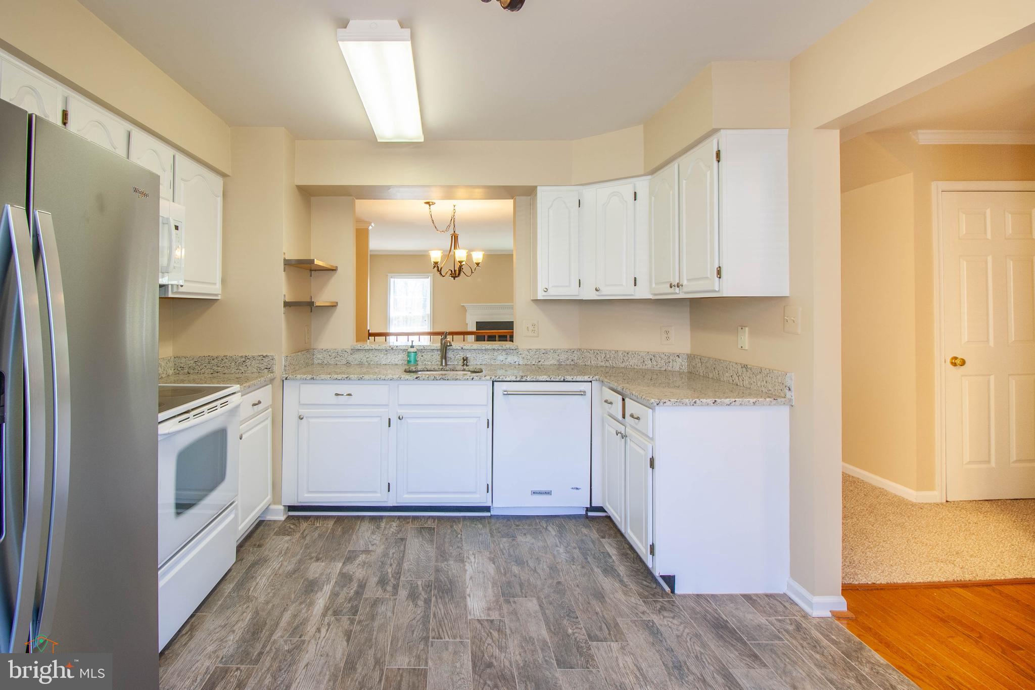 HERITAGE ESTATES - Residential Lease