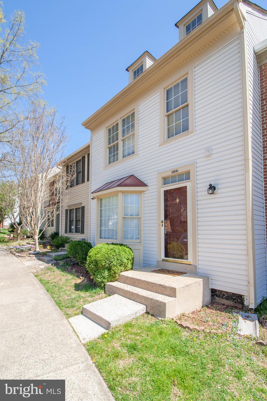 HERITAGE ESTATES - Residential Lease