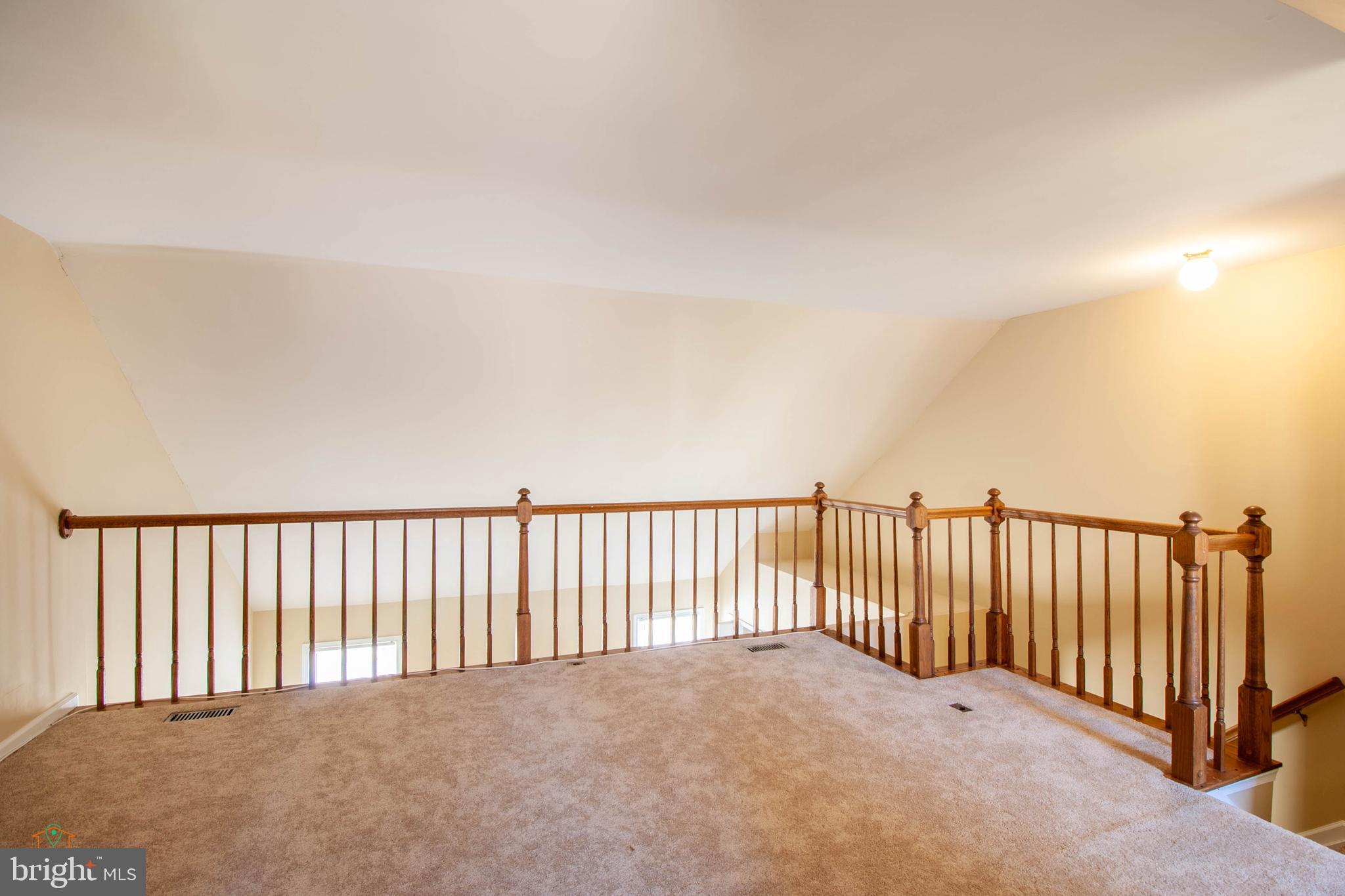 HERITAGE ESTATES - Residential Lease