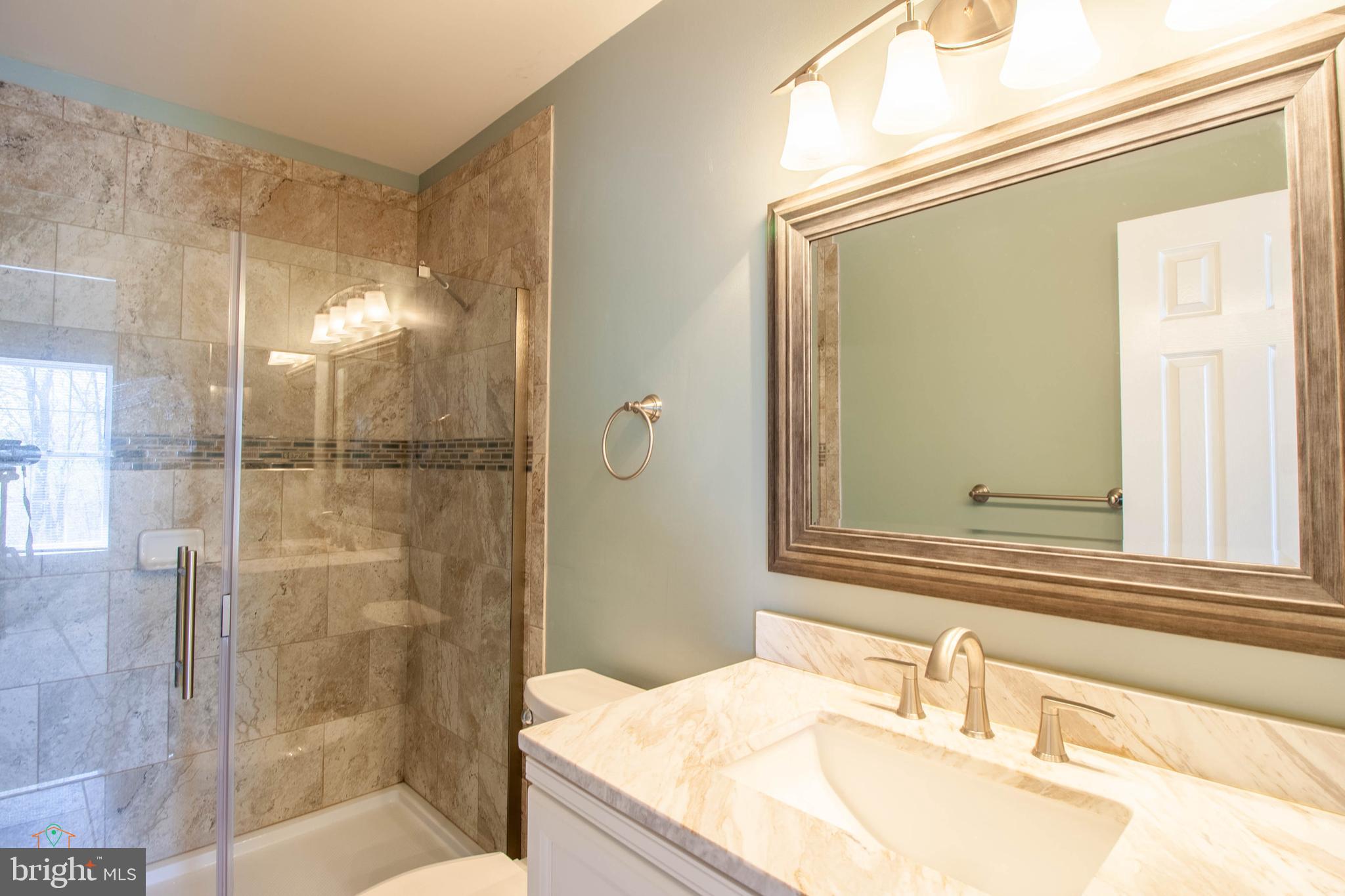 HERITAGE ESTATES - Residential Lease