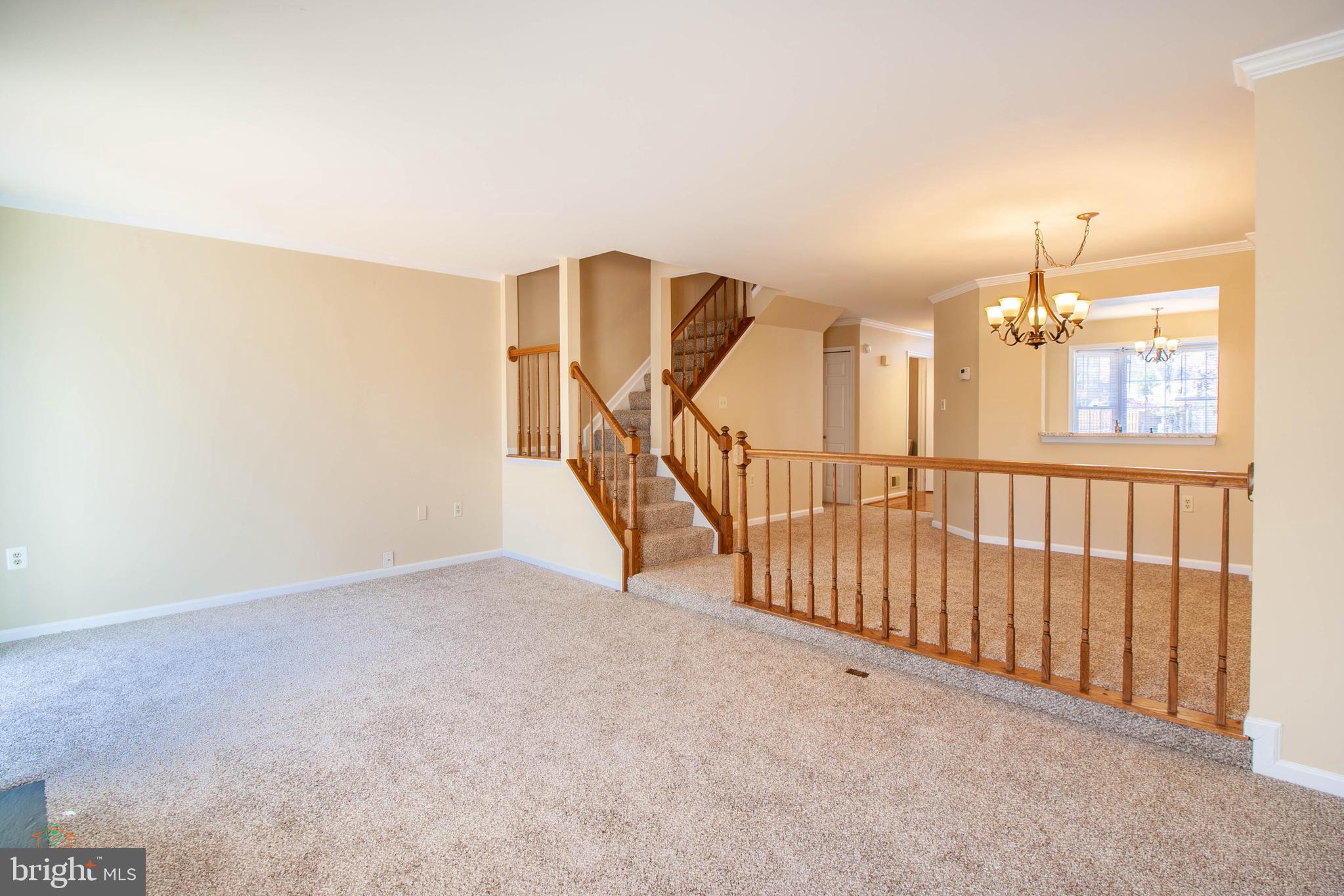 HERITAGE ESTATES - Residential Lease