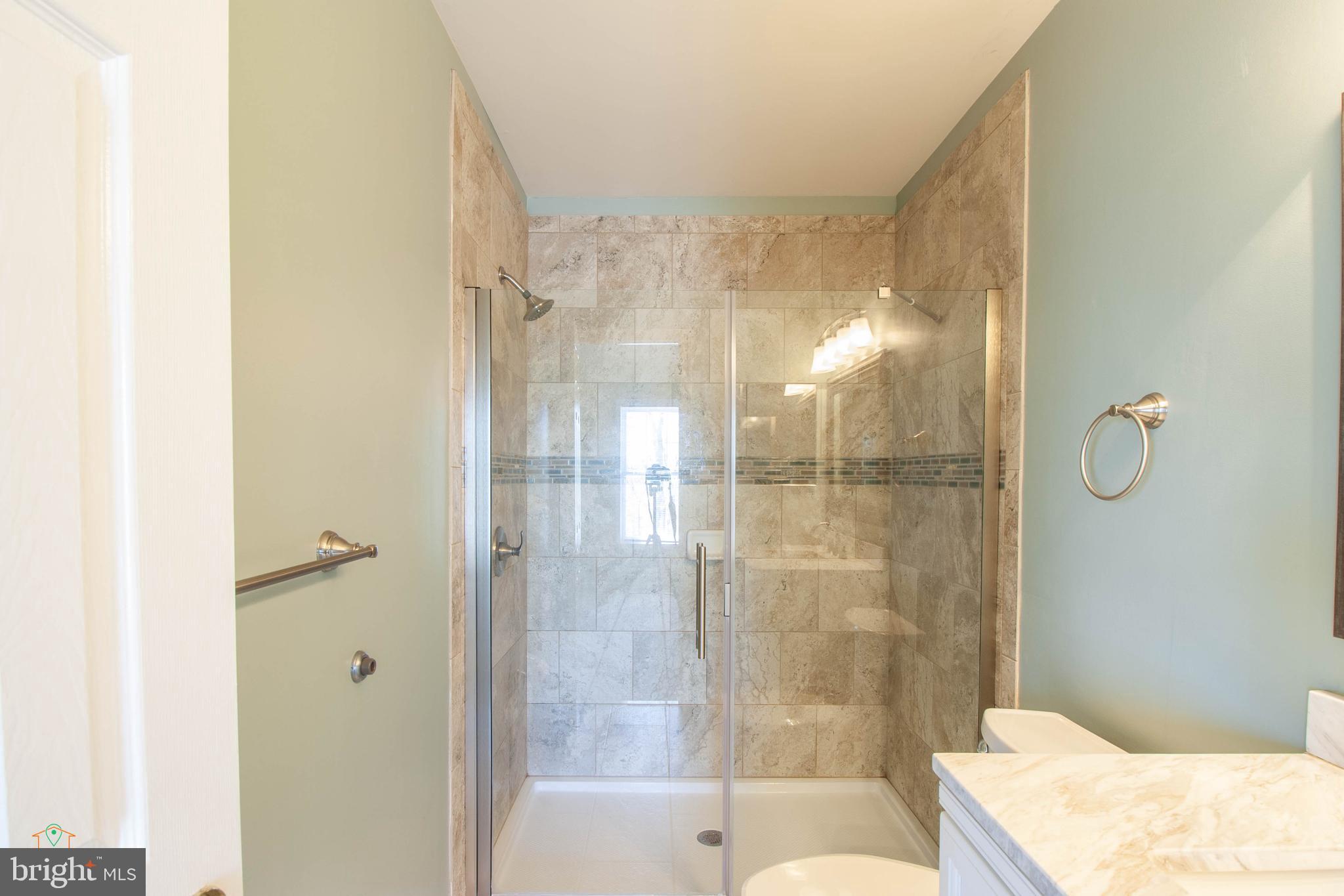 HERITAGE ESTATES - Residential Lease