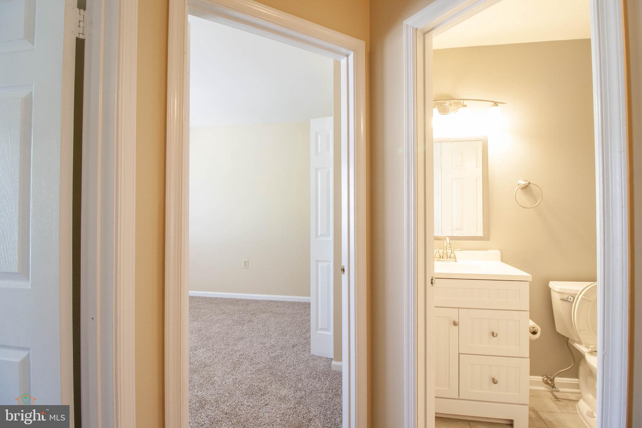 HERITAGE ESTATES - Residential Lease