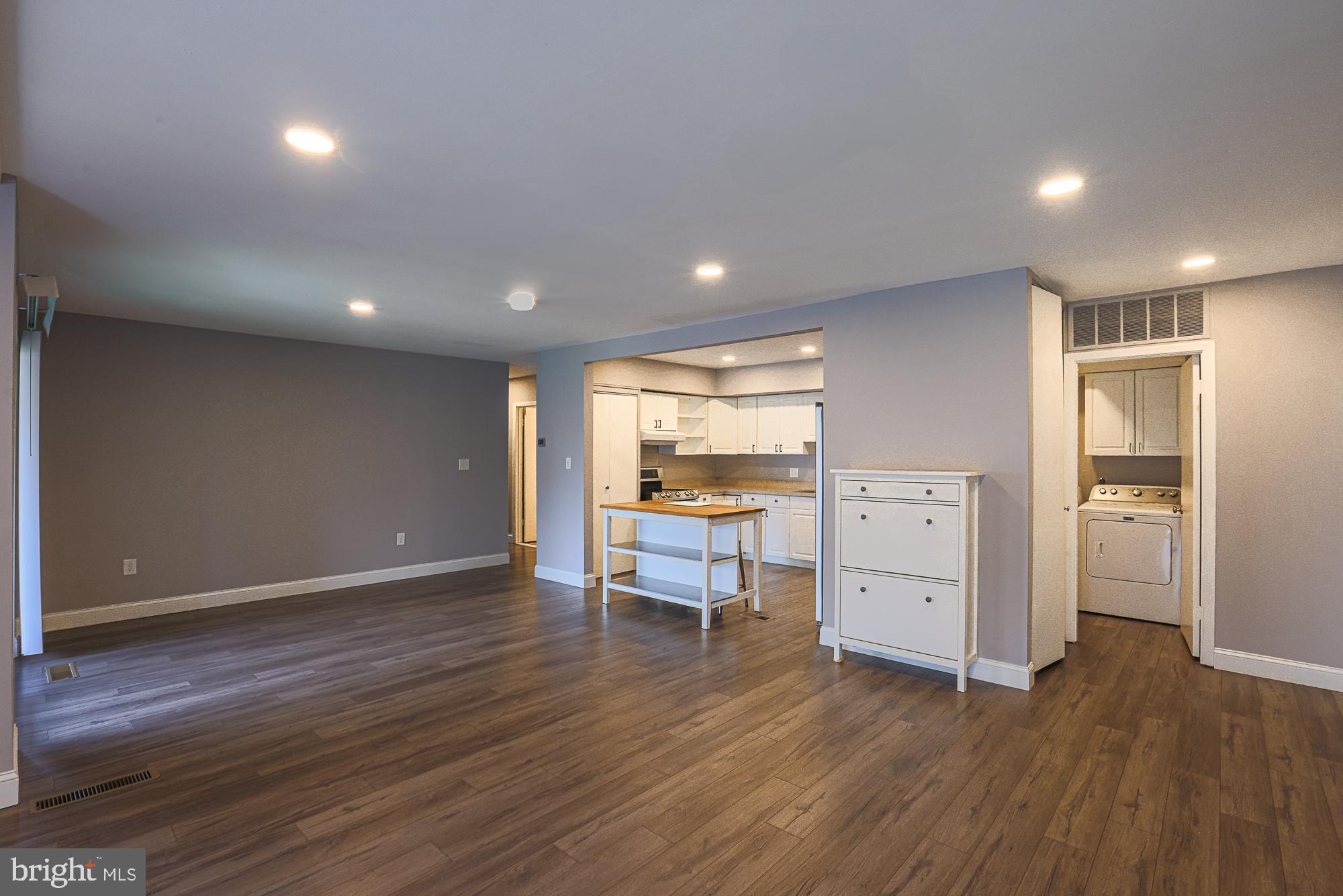 STEVENSON VILLAGE CONDO - Residential