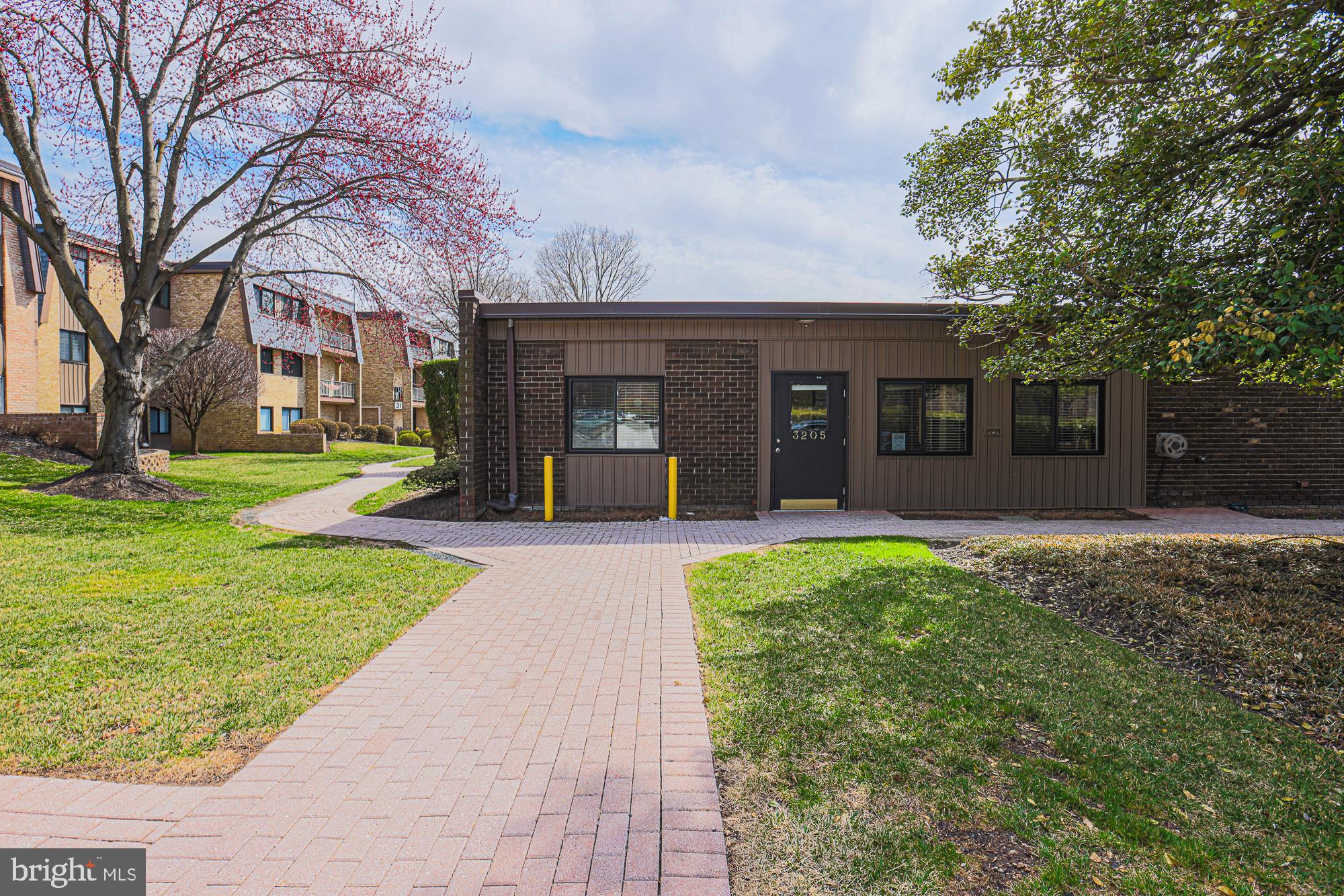 STEVENSON VILLAGE CONDO - Residential
