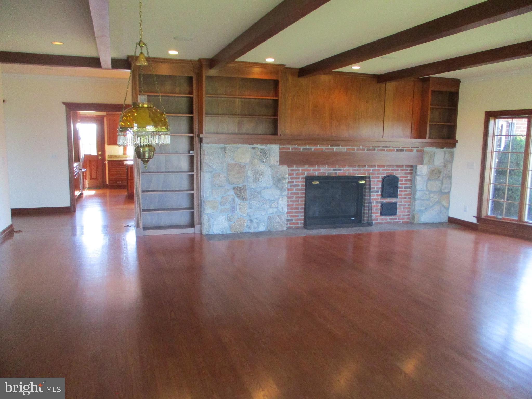 OAKLAND - Residential